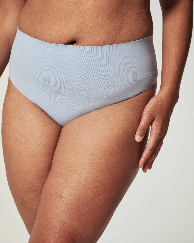 Seamless Power Sculpting EcoCare Thong