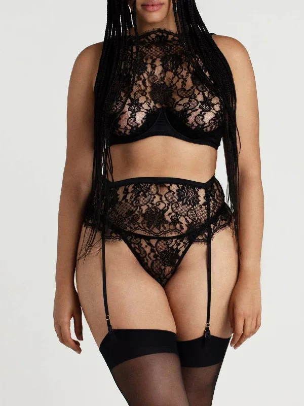 hera-suspender-belt