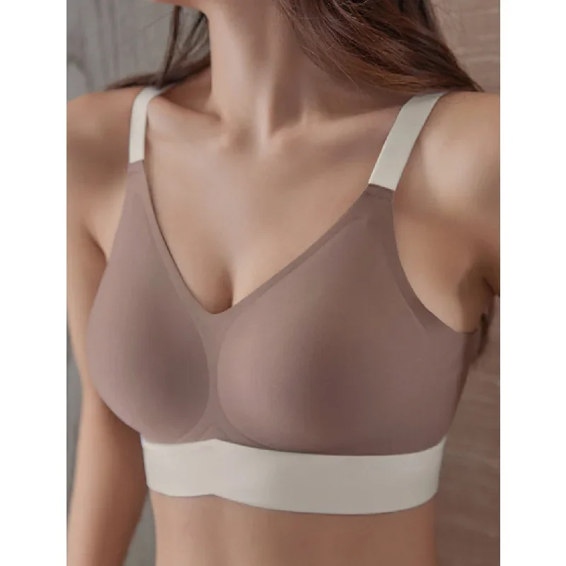 Jelly Gel Faye Two-Tone Design Stylish Bra With Convertible Criss-Cross Strap